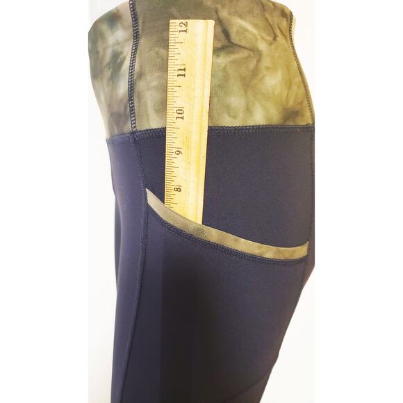 YOGINI - MEDIUM - Women's/ Junior Non-See Thru High Waist Green Black Leggings - Picture 4 of 4